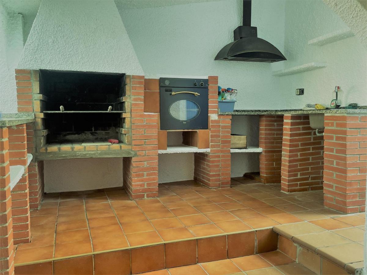 Casa Independiente Con Piscina A 2 Km. De La Playa Vila Segur de Calafell Exterior foto