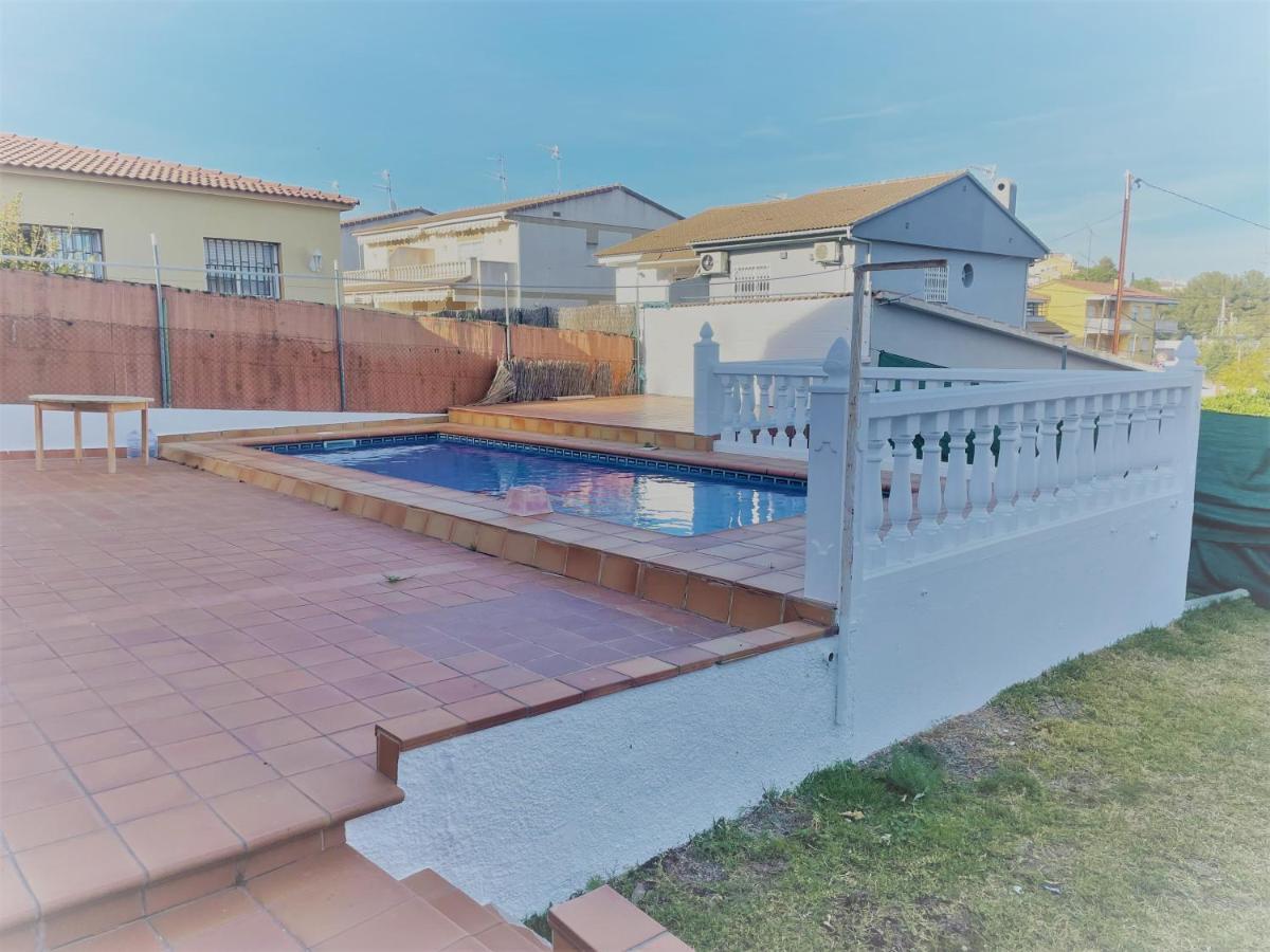 Casa Independiente Con Piscina A 2 Km. De La Playa Vila Segur de Calafell Exterior foto
